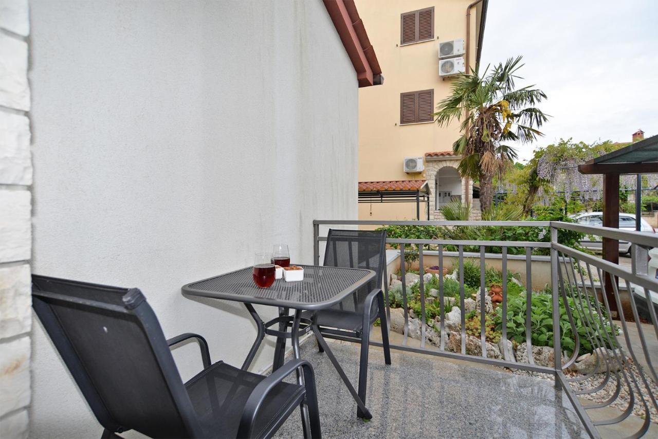 Apartments Mira 1293 Fazana Luaran gambar
