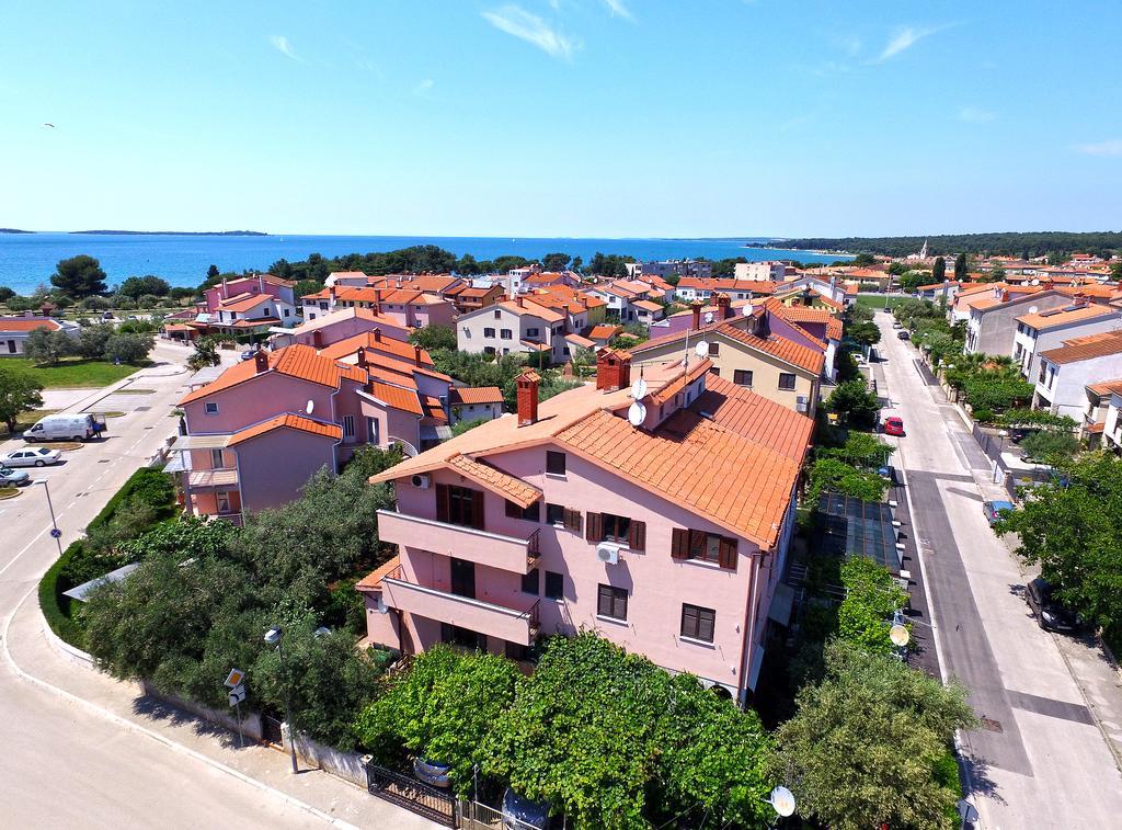 Apartments Mira 1293 Fazana Luaran gambar